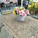 Milena Bed & Breakfast 4*